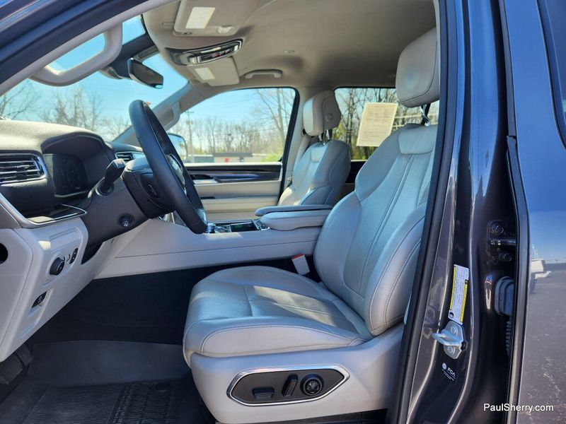 2024 Jeep Wagoneer Series I