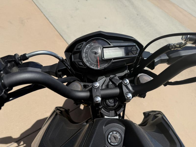 2025 Kawasaki Z125 PRO Image 14