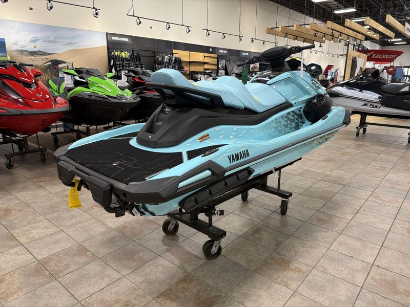 New 2025 Yamaha VX LIMITED HO Image 17