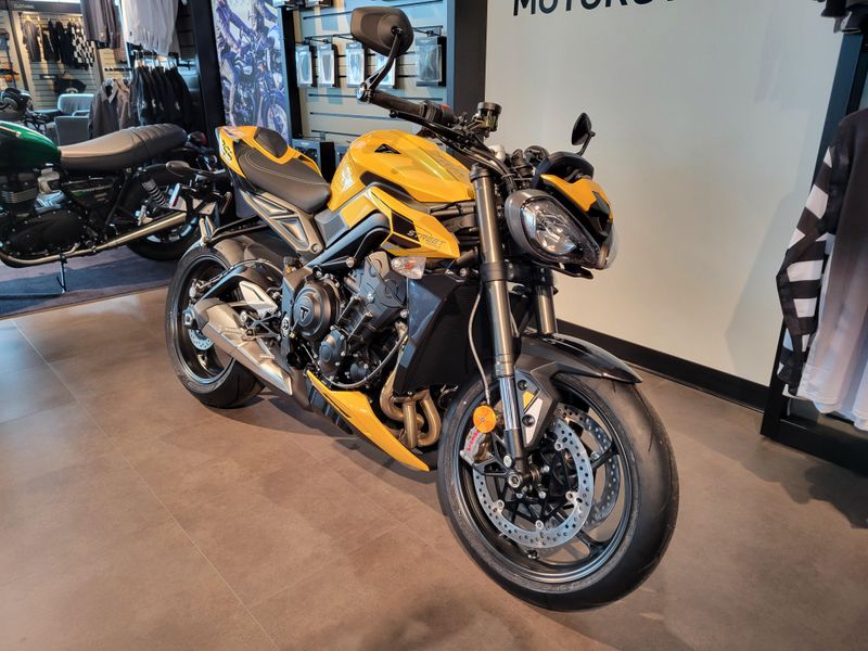 2025 Triumph STREET TRIPLE 765 RS 