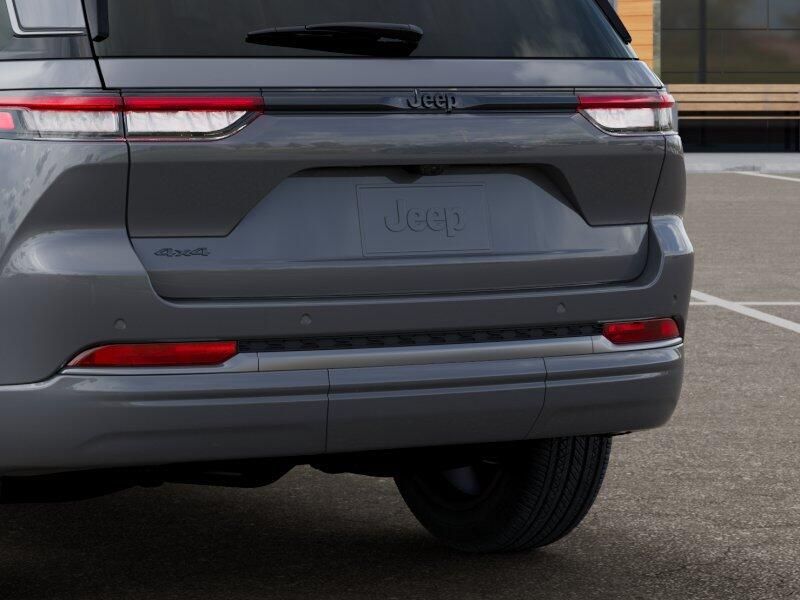 New 2027 Jeep Grand Cherokee Limited Reserve 4x4Image 13