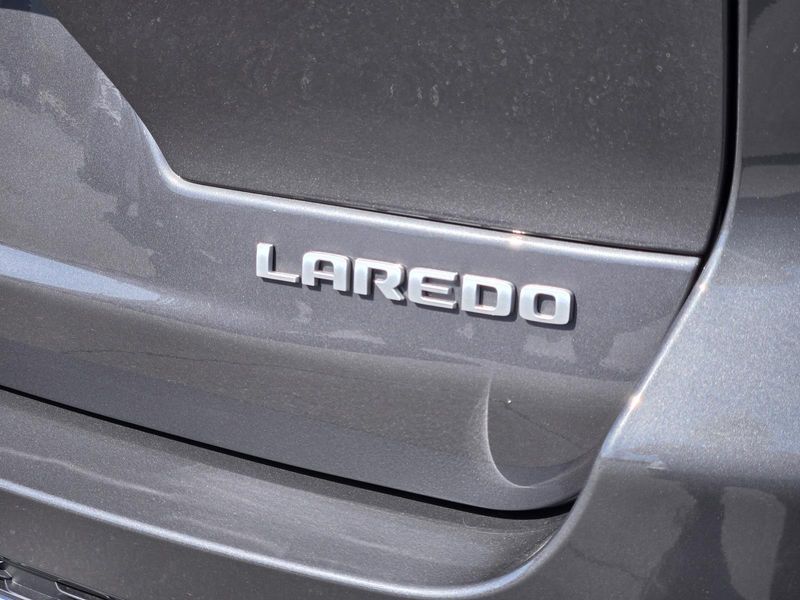New 2026 Jeep Grand Cherokee L Laredo X 4x2