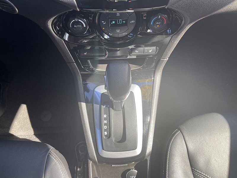 2017 Ford Fiesta 4d Hatchback TitaniumImage 18