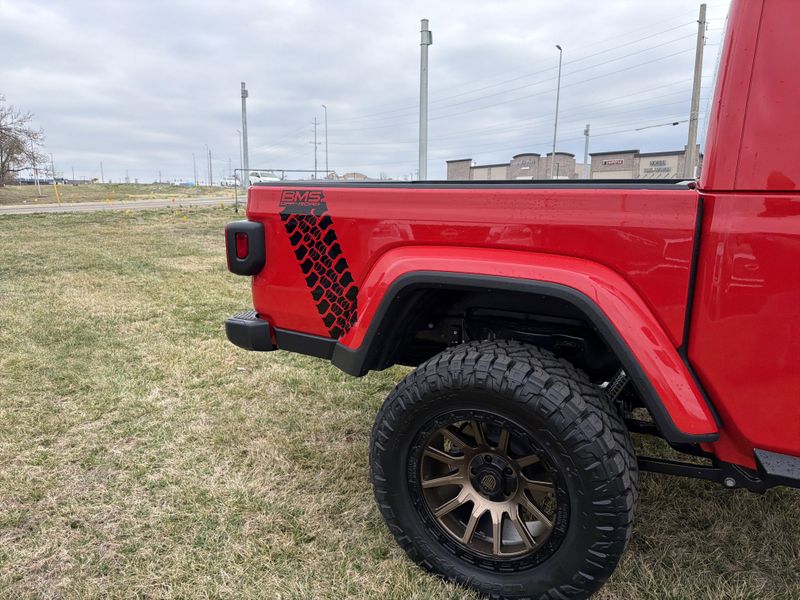 New 2026 Jeep Gladiator Sport S 4x4Image 6