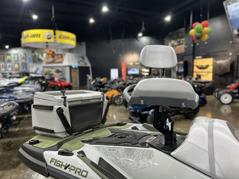 2025 Sea-Doo FISHPRO APEX 300 (SOUND SYSTEM) Image 22