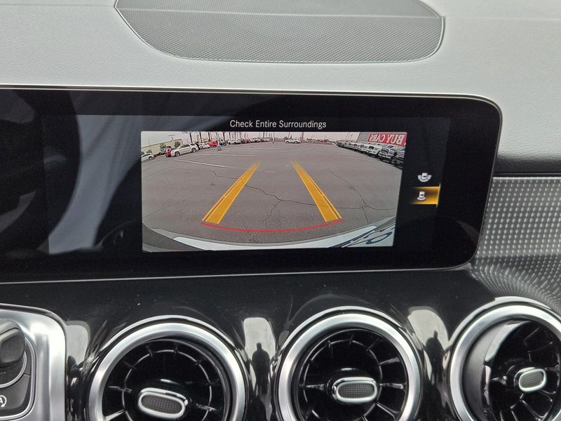 Used 2022 Mercedes-Benz GLB 250 4MATIC SUV