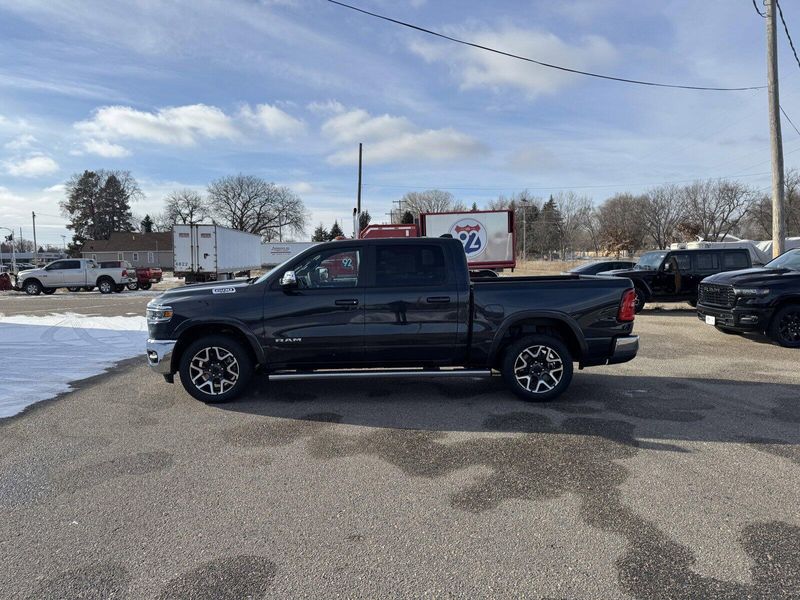 2025 RAM 1500 LaramieImage 5