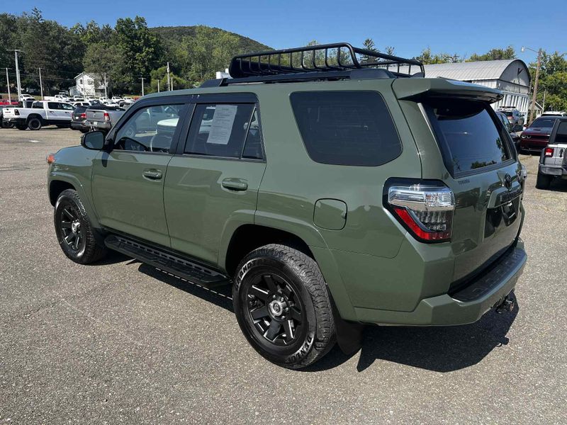 2022 Toyota 4Runner Trail Special Edition photo 7