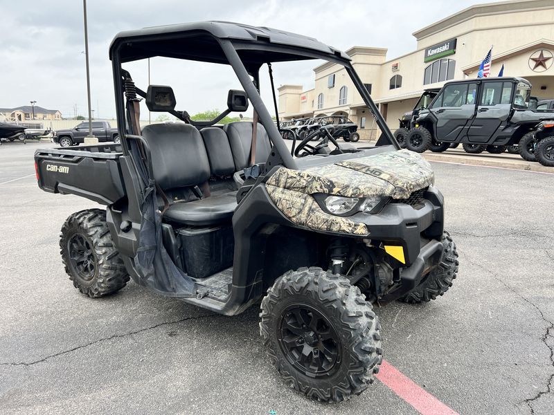 2019 Can-Am DEFENDER DPS HD8Image 5