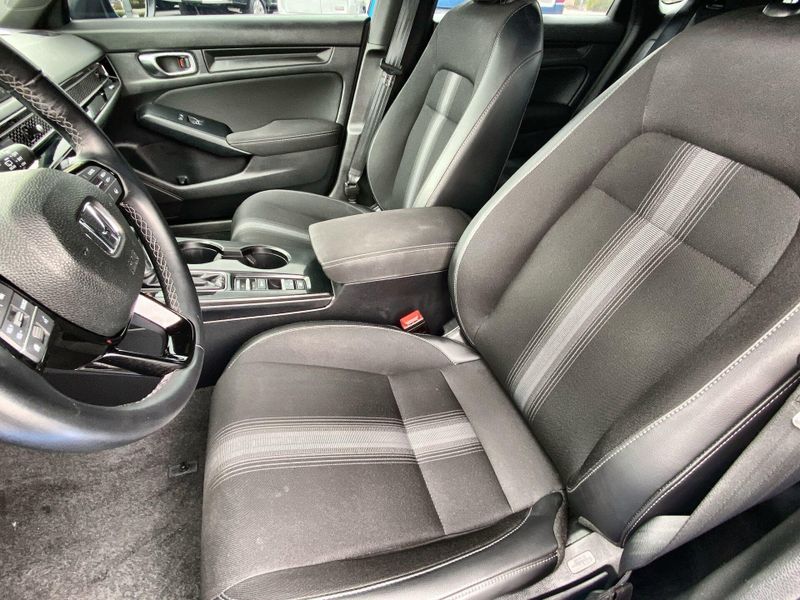 Used 2024 Honda Civic Hatchback SportImage 19