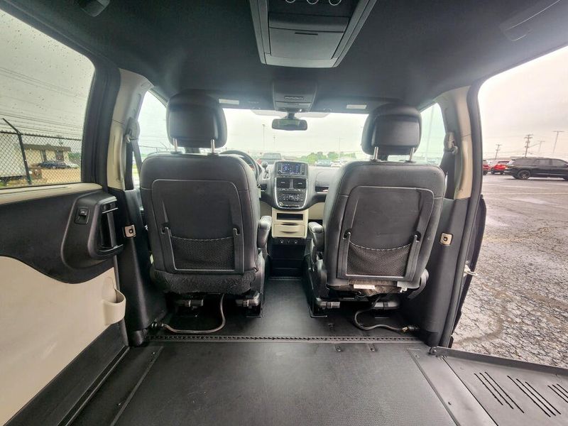 Used 2019 Dodge Grand Caravan SXT
