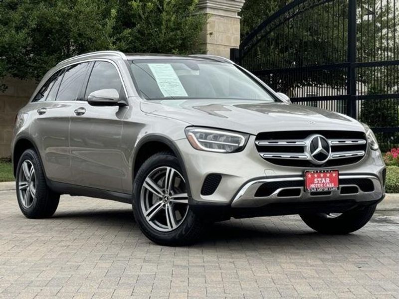 2020 Mercedes-Benz GLC 300Image 1