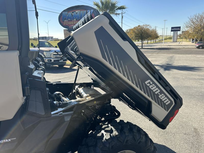 2025 CAN-AM DEFENDER MAX LIMITED CAB HD10 DESERT TAN AND STEALTH BLACK in a DESERT TAN AND STEALTH BLACK exterior color. Family PowerSports (877) 886-1997 familypowersports.com 