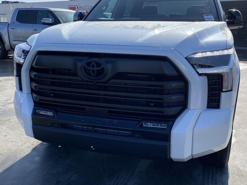 2025 Toyota Tundra LimitedImage 7