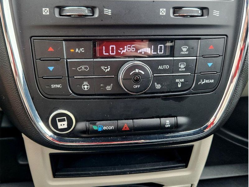 Used 2019 Dodge Grand Caravan SXT