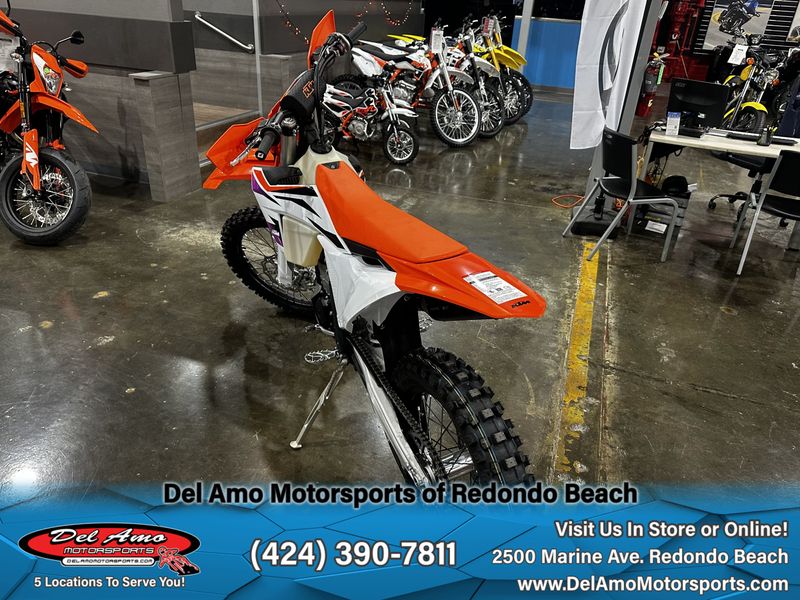 2024 KTM 450 XC-F  in a ORANGE exterior color. Del Amo Motorsports of Redondo Beach (424) 304-1660 delamomotorsports.com 