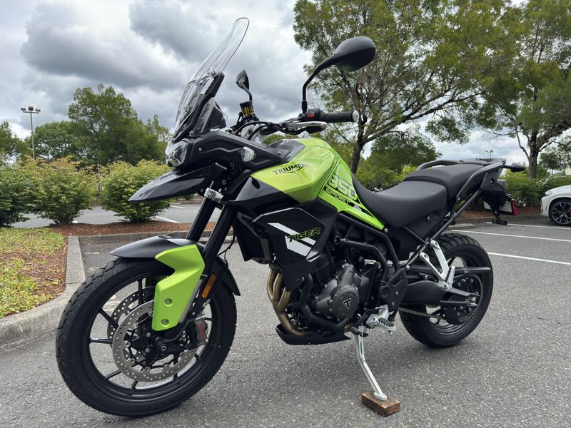 2025 Triumph Tiger 850 Sport - ROULETTE GREEN - JET BLACK 