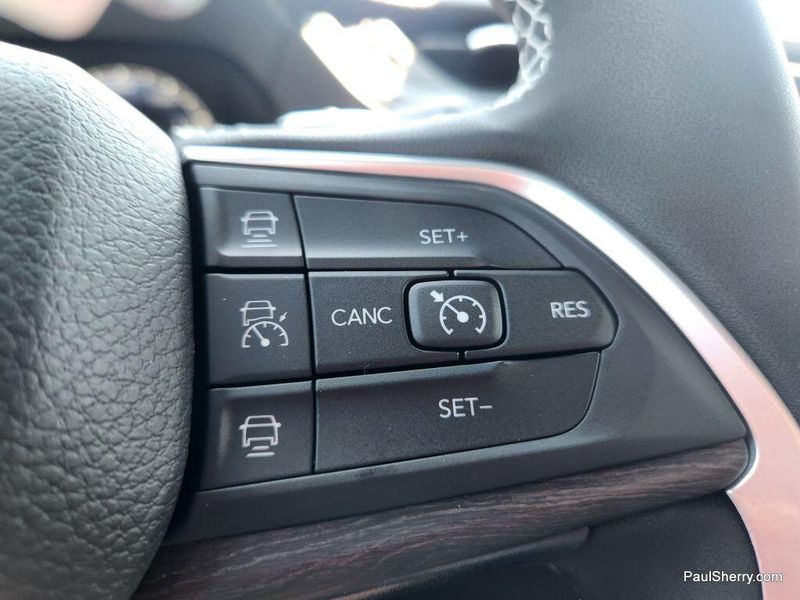 New 2025 Jeep Grand Cherokee Limited 4x4