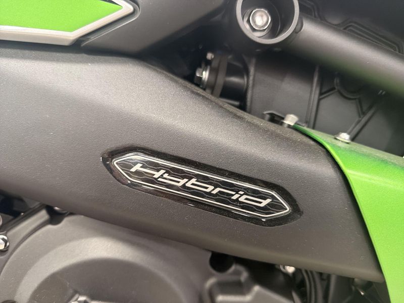 New 2024 Kawasaki Z7 HYBRID ABS Image 28