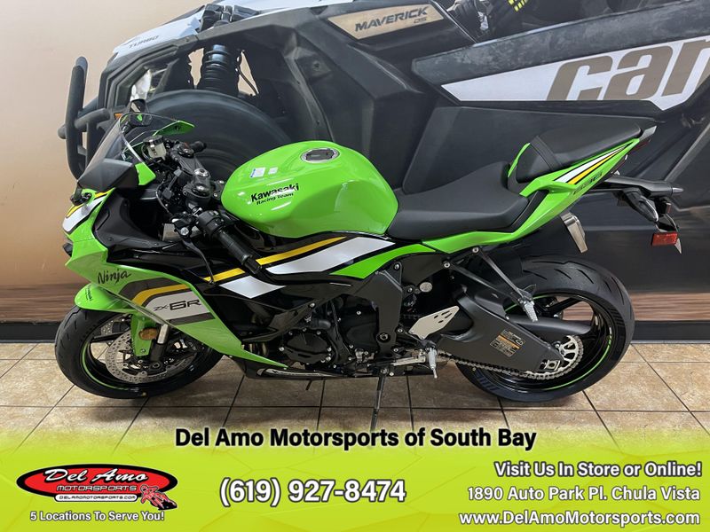 2025 Kawasaki NINJA ZX-6R KRT EDITIONImage 2