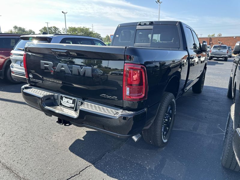 New 2025 RAM 2500 Laramie Crew Cab 4x4 6