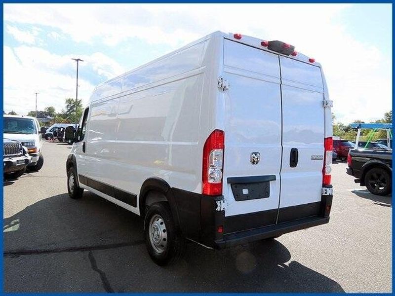 2023 Ram ProMaster 2500 photo 4