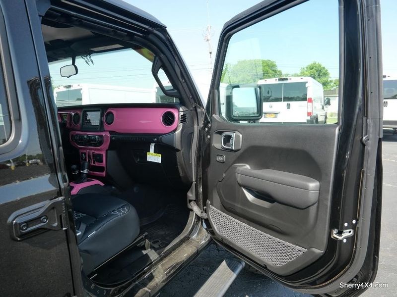 2023 Jeep Wrangler 4-door Sport Altitude 4x4Image 35