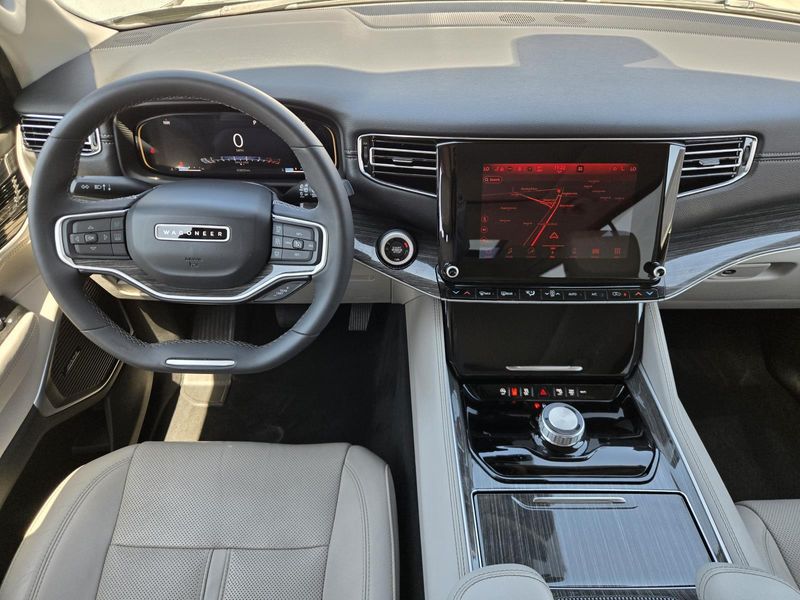2022 Jeep Wagoneer Series II 4x2
