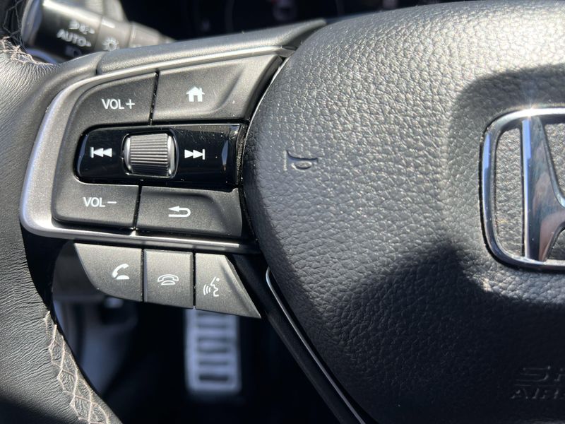 Used 2022 Honda Accord Sedan SportImage 10