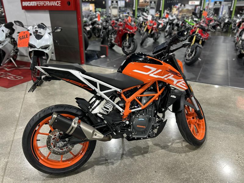Used 2018 KTM 390 DUKE Image 2