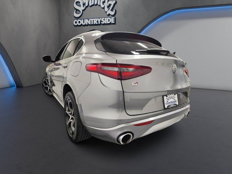 Used 2020 Alfa Romeo Stelvio Ti AWD w/Sunroof & NavImage 14
