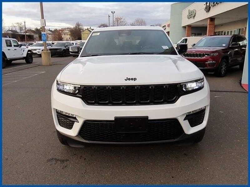 2025 Jeep Grand Cherokee LimitedImage 2