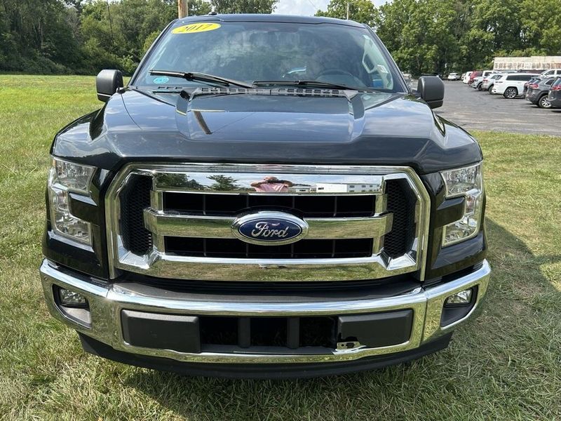 2017 Ford F-150 XLT photo 8
