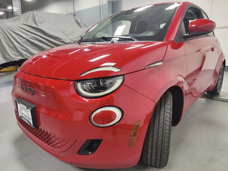 2024 Fiat 500e INSPI(RED)Image 8
