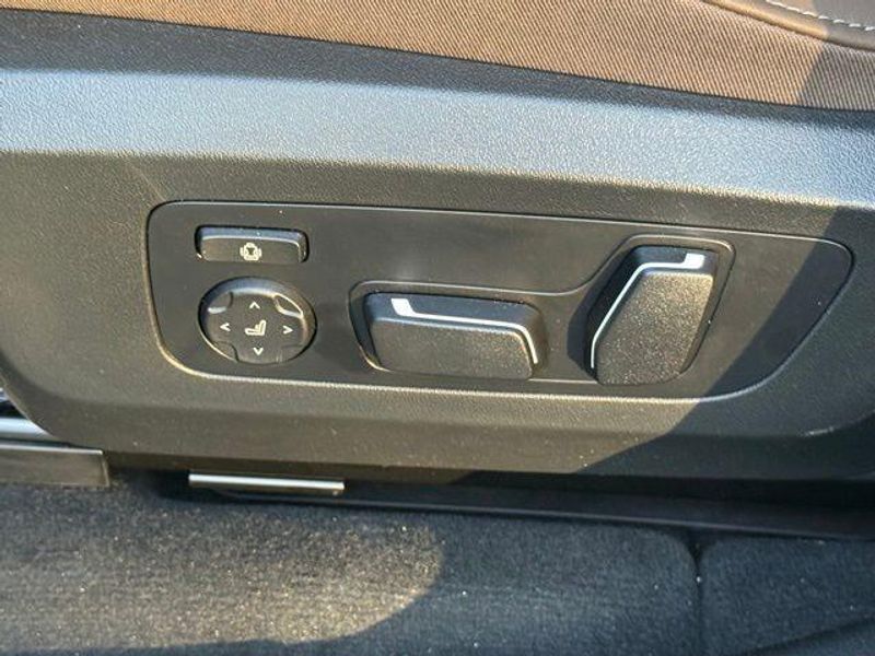 New 2026 BMW X3 30 xDriveImage 17