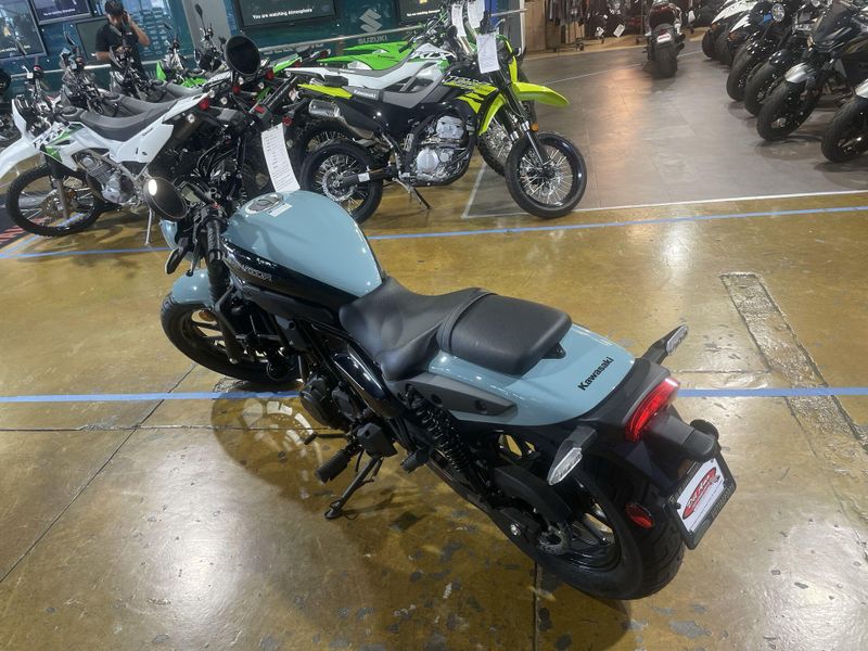 New 2025 Kawasaki ELIMINATOR SE ABS Image 11