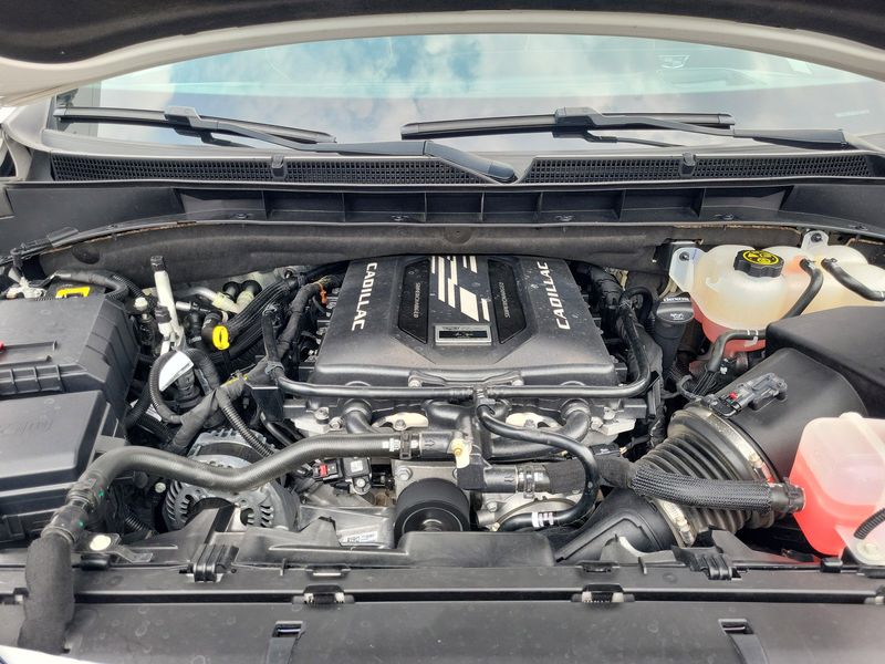 2023 Cadillac Escalade V-Series photo 24