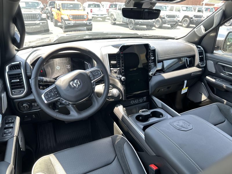 New 2025 RAM 1500 Laramie Crew Cab 4x4 5