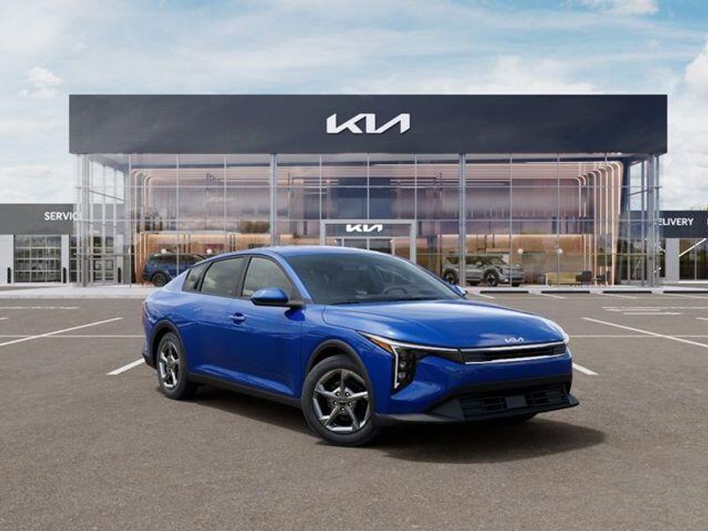 New 2026 Kia K4 LXSImage 9