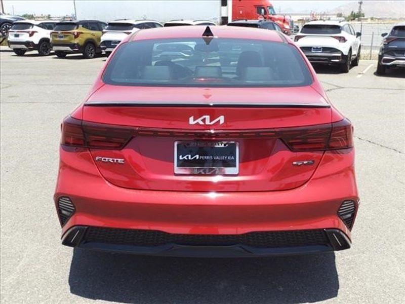 2024 Kia Forte GT-LineImage 5