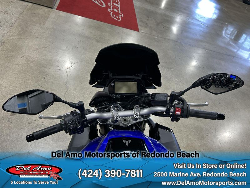 2018 Yamaha MT-10 Image 24
