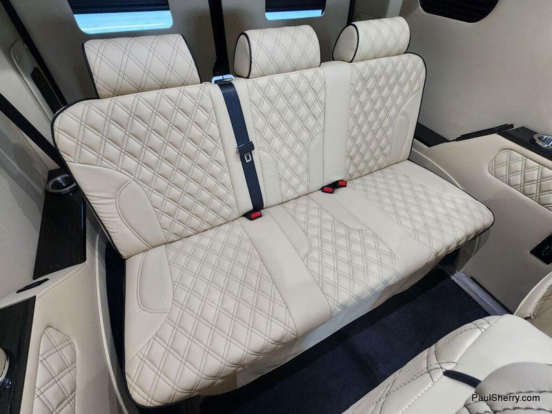 2024 RAM Promaster 2500 Slt+ Window Van High Roof 159