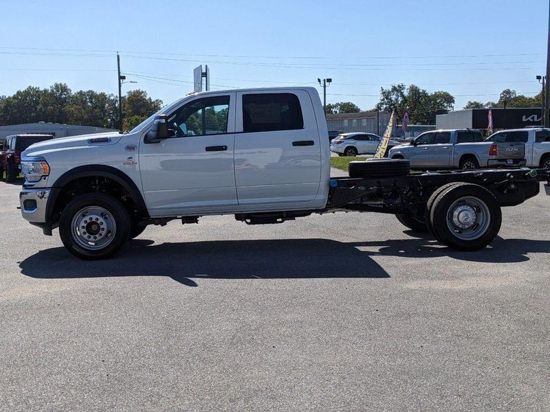 2024 RAM 4500 Tradesman Chassis Crew Cab 4x4 60