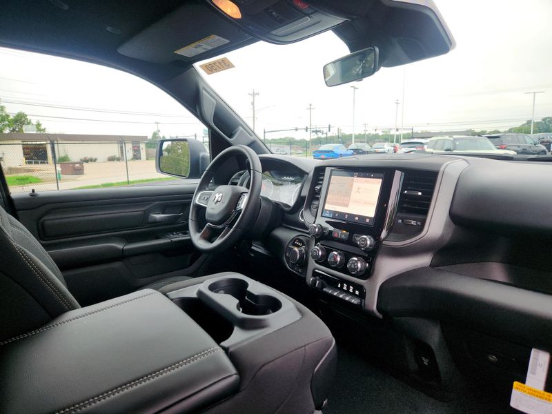 New 2027 RAM 1500 Warlock Crew Cab 4x4 5'7' Box