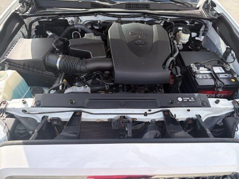 Used 2016 Toyota Tacoma TRD Off-RoadImage 18