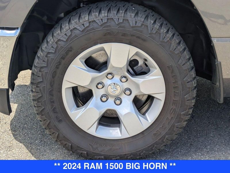 2024 Ram 1500 Big Horn photo 9