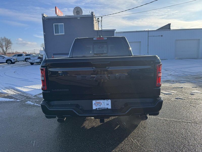 2025 RAM 1500 LaramieImage 7