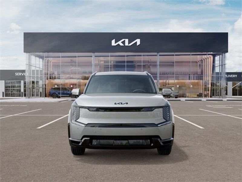 New 2026 Kia EV9 LandImage 2