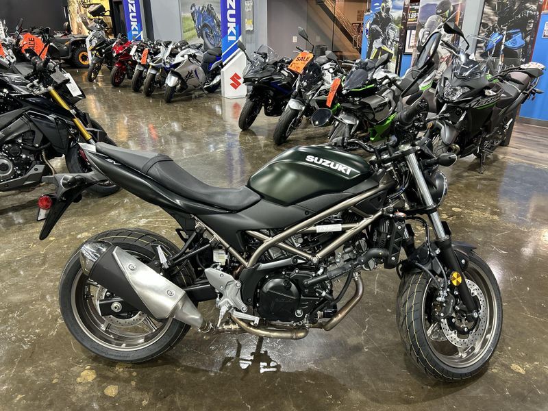 2025 Suzuki SV650 ABS  in a GREEN/BLACK exterior color. Del Amo Motorsports of Redondo Beach (424) 390-7811 delamomotorsports.com 