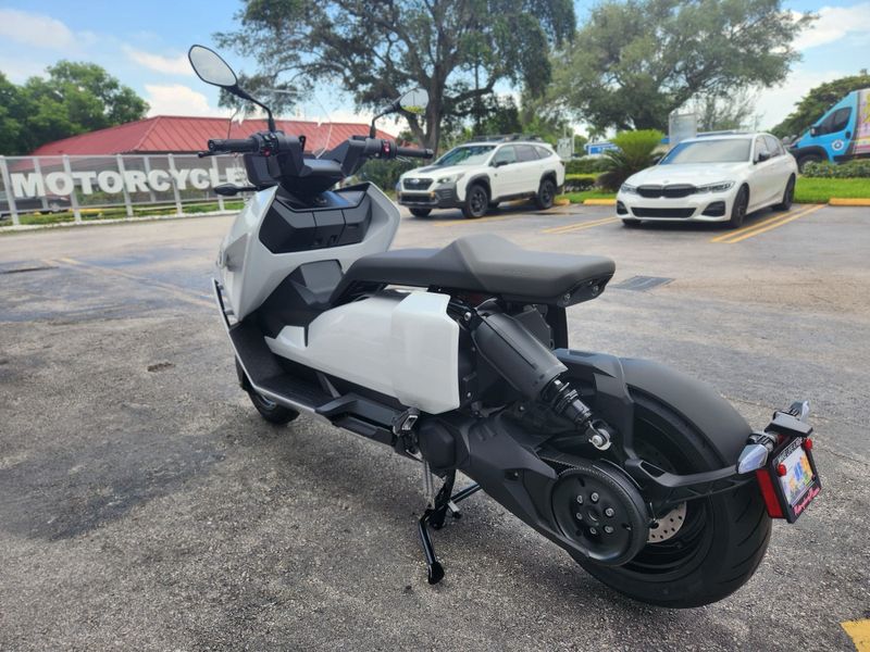 2023 BMW CE04  in a LIGHT WHITE exterior color. BMW Motorcycles of Miami 786-845-0052 motorcyclesofmiami.com 